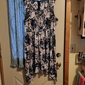 Simply Vera Vera Wang Floral Dress XL